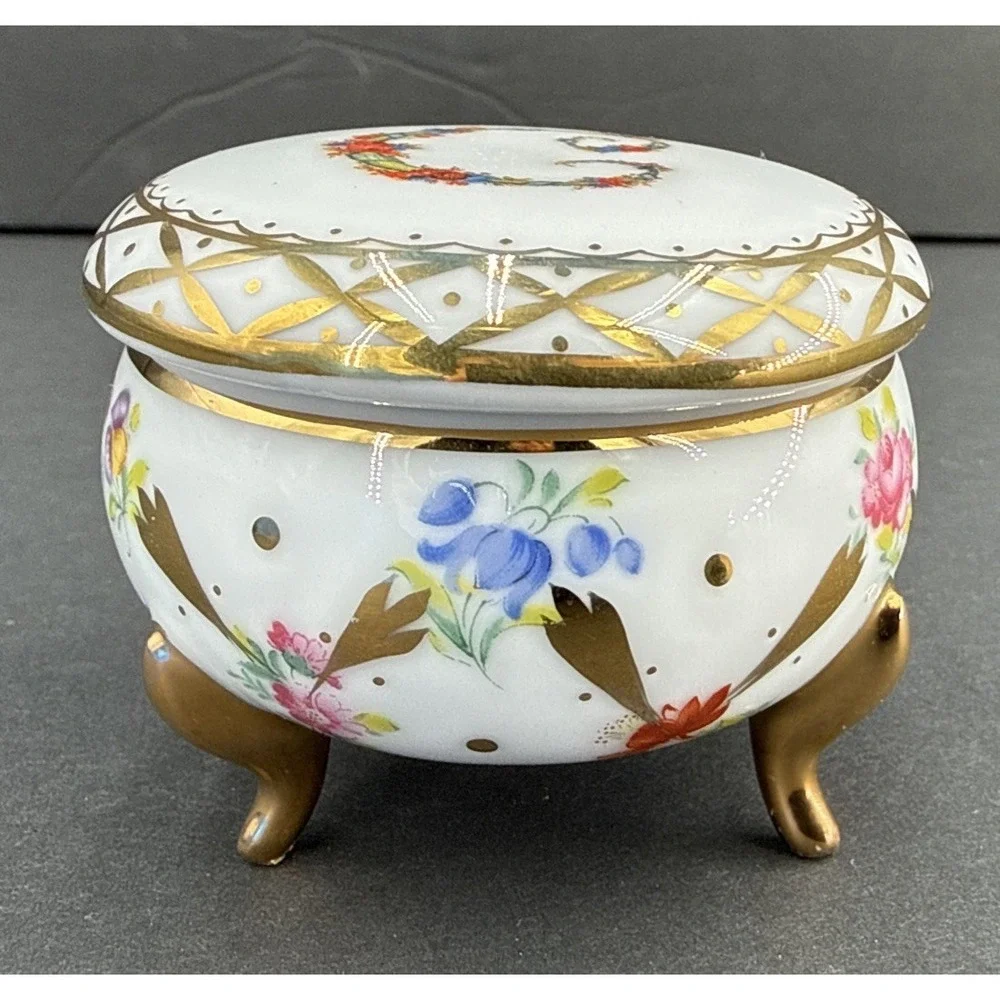 Past Times finest porcelain Floral Paint Trinket box Pull Box Vanity Knick Knack